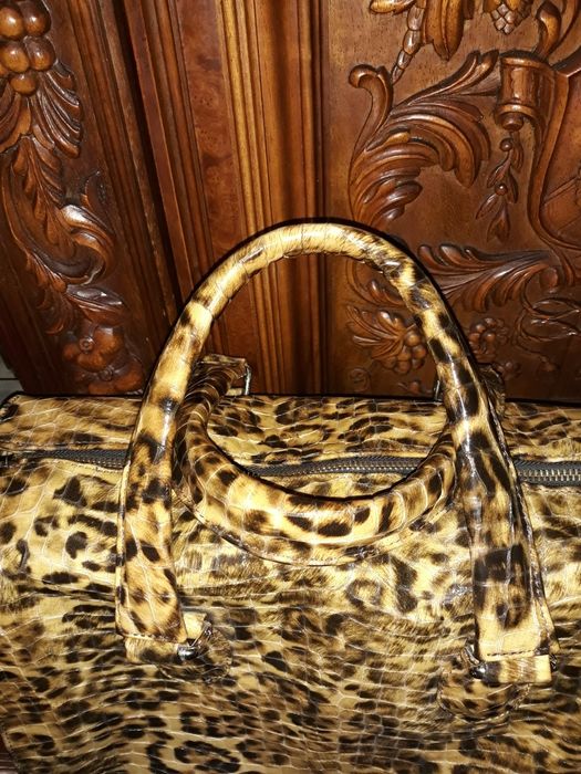 Сумка лакова шкіра