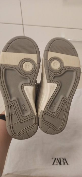 Хайтопи, кросівки фірми Zara, 30 розмір