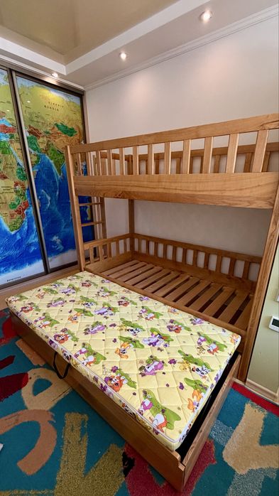 Двохповерхове ліжко