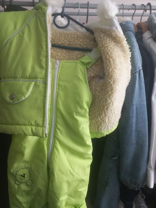 Продам зимовий костюм