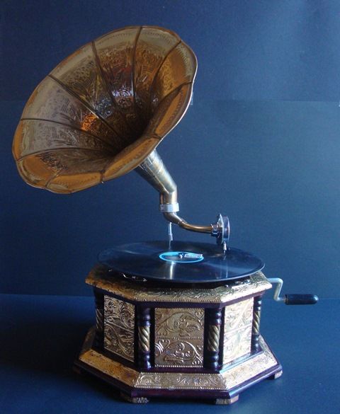 Grafonola antiga