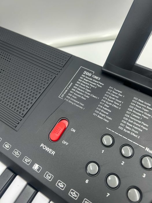 Zestaw Keybord ze stojakiem oraz siedziskiem