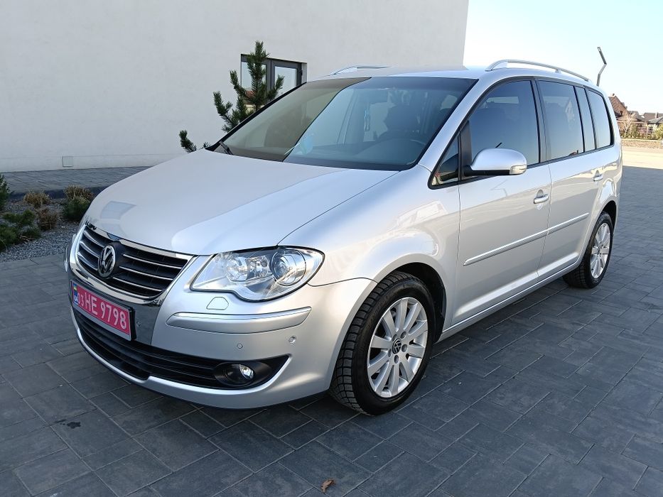 Volkswagen touran 1.4 tsi 2009 року