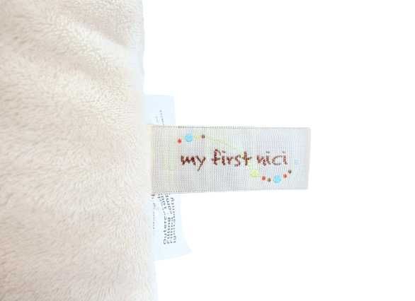 Poduszka pluszowa, maskotka, szeleszczące elementy Miś my first NICI