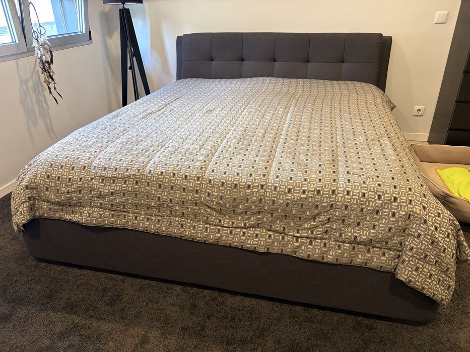 Cama King Size com Colchao