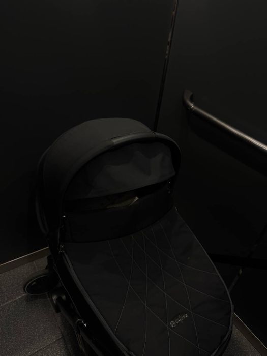 ТЕРМІНОВО! Візочок Cybex Priam Lux