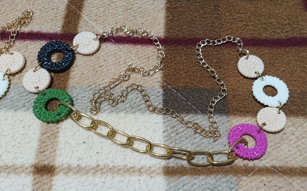 2 colares multicolor