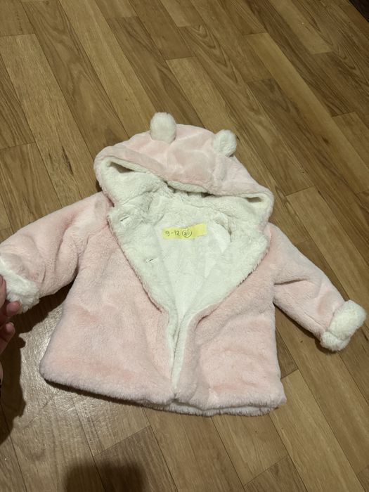 Одяг на дівчинку  9-12 місяців