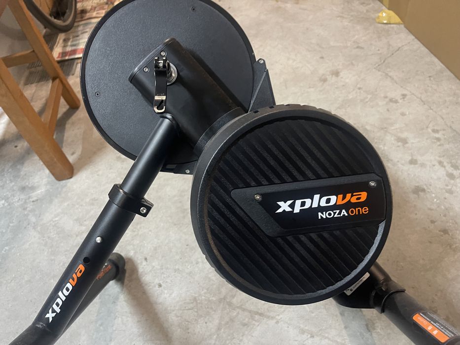 Rolo Xplova Noza One