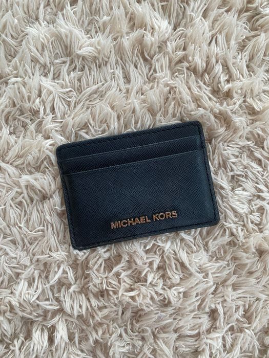 Etui Michael Kors na karty