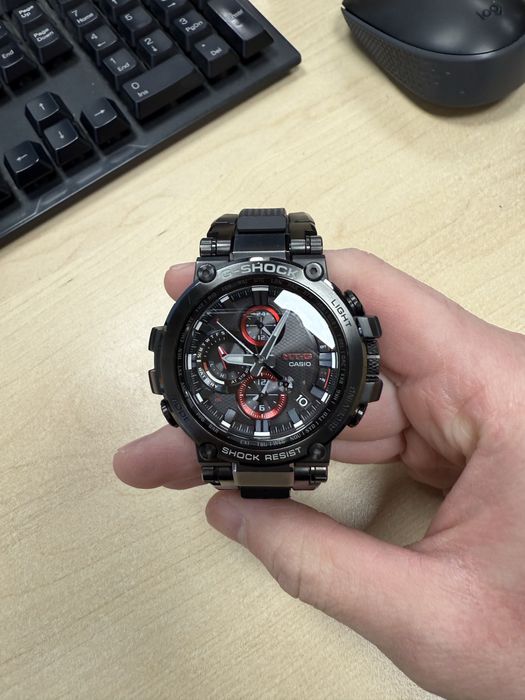 Casio G-shock mtg b-1000 часы