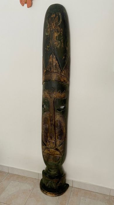Máscara/Totem decorativa estilo tribal ( Africano/Maori)