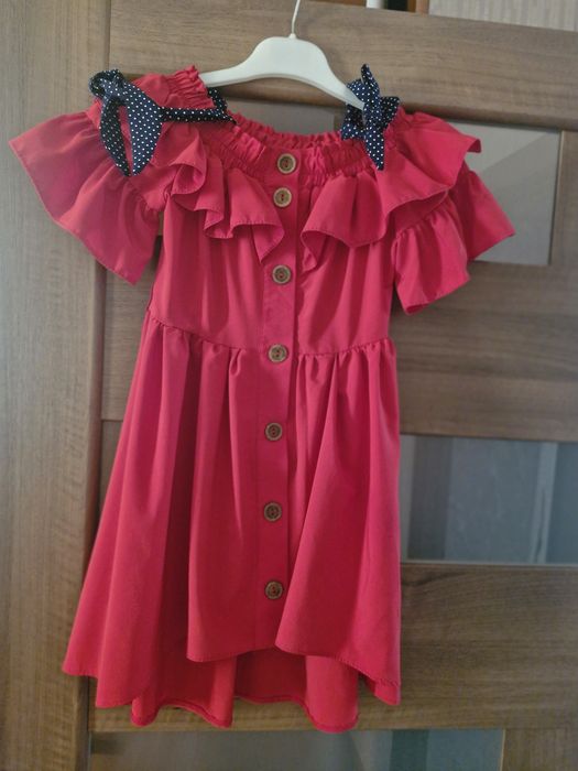 Плаття для дівчинки.