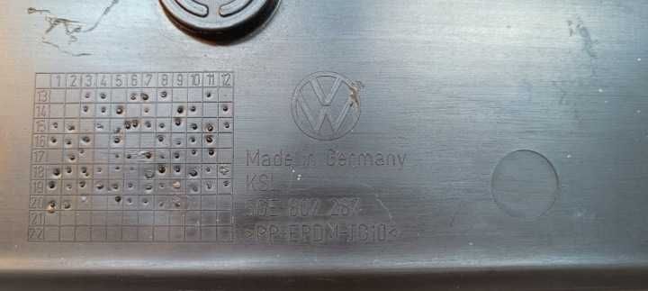 5GE807287 VW GOLF VII GTE 2012-2019 Podkładka pod tablice rejestracyjną