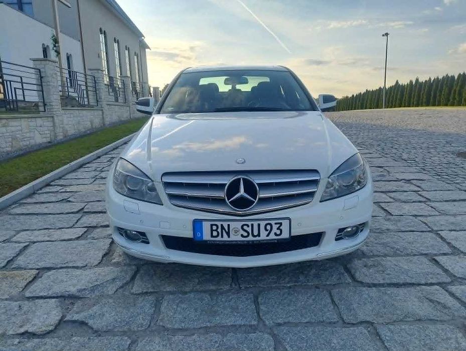 Mercedes c180 kompresor avantgarde xenon skóry nowy rozrzad