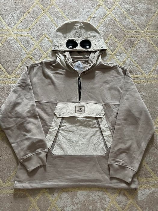 cp company hoodie - купити чоловічий одяг - Ціна на OLX.ua