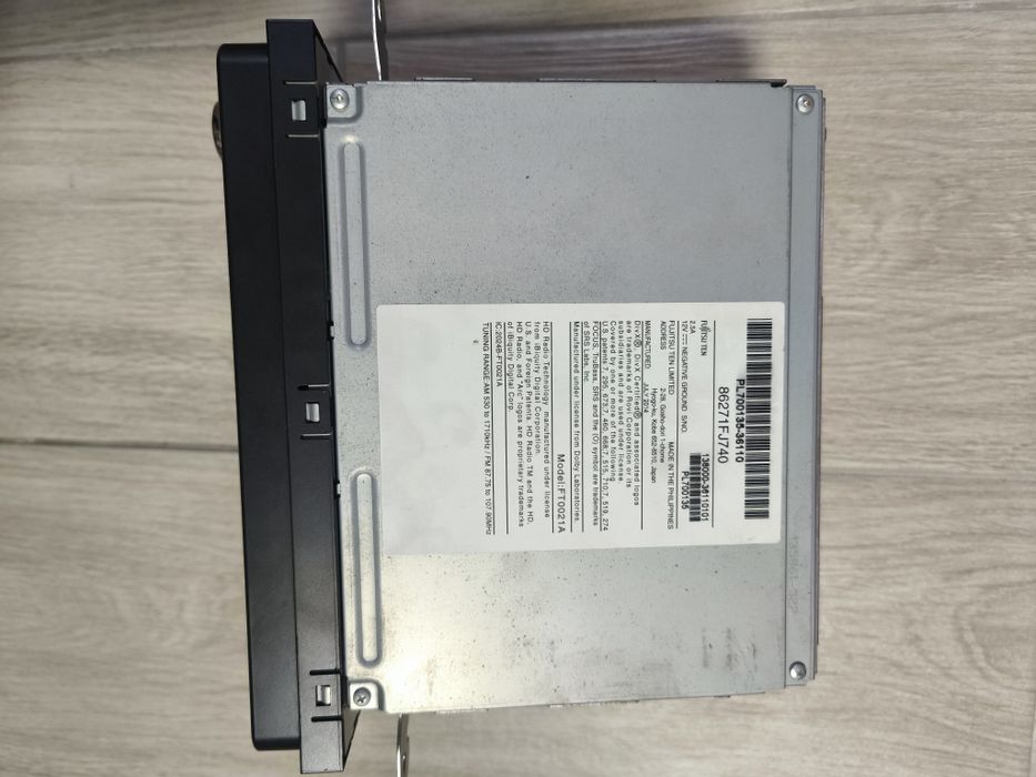 Магнітола Subaru (Fujitsu Ten)