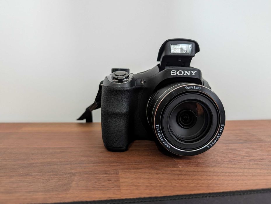 Sony Cyber-shot DSC-H300 - bolsa + cartão SanDisk 16GB