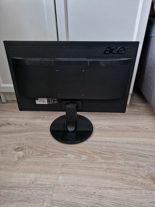 Monitor Acer 22 cale sprawny
