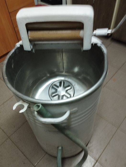 Пральна машинка ,