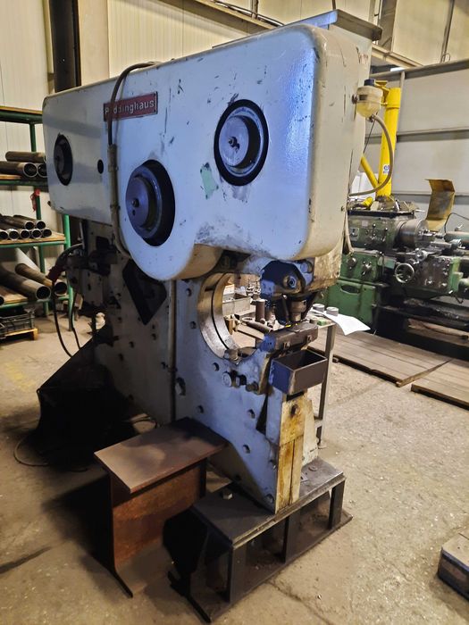Wykrawarka Peddinghaus Super 16 Sprzedam