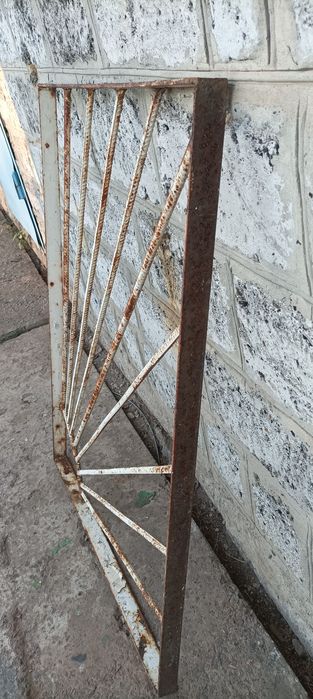 Решетка на окно металическая