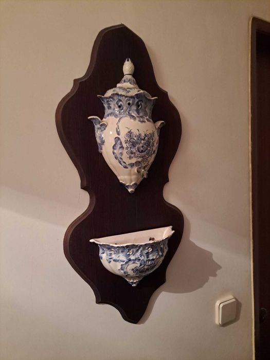 Fonte decorativa em louça