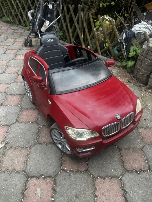 Bmw x 6 na betrie dla dzieci z pilotem badz samodzielne sterowanie
