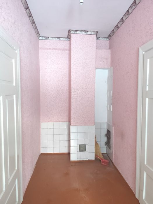 Продаж цегляного будинку Клевань