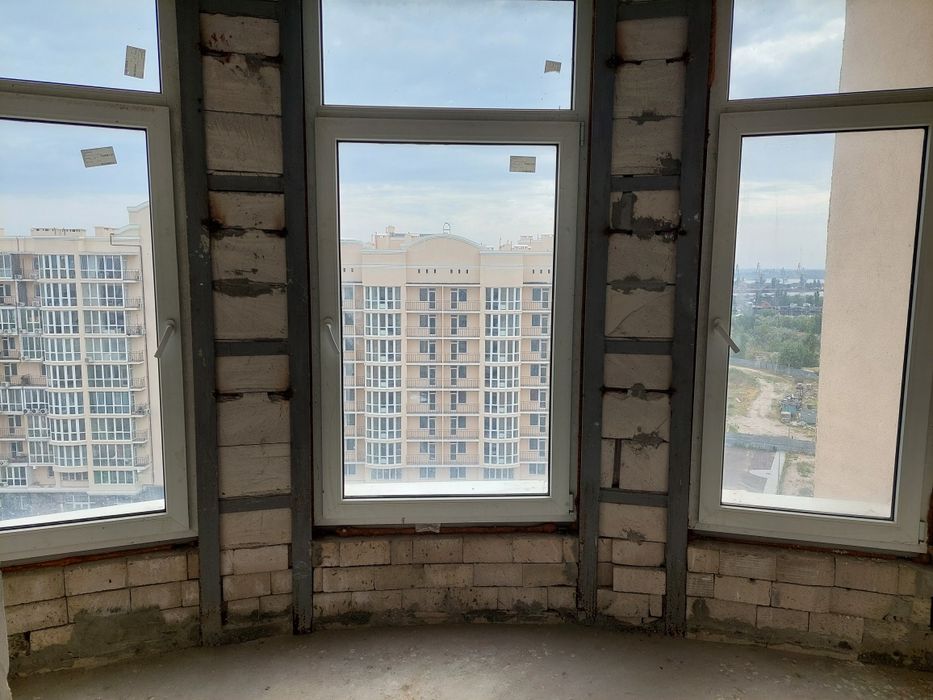 Продаю 3х.кім.кв. Миколаїв жк.Рів'єра