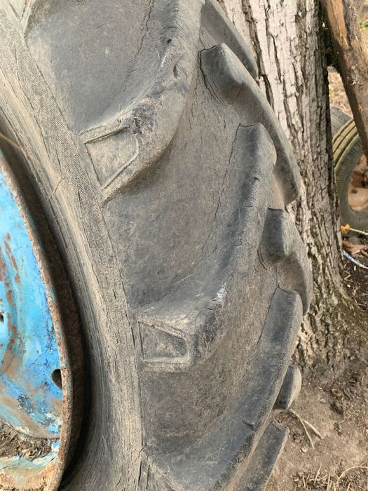 Продам колесо  бу до мтз 15.5