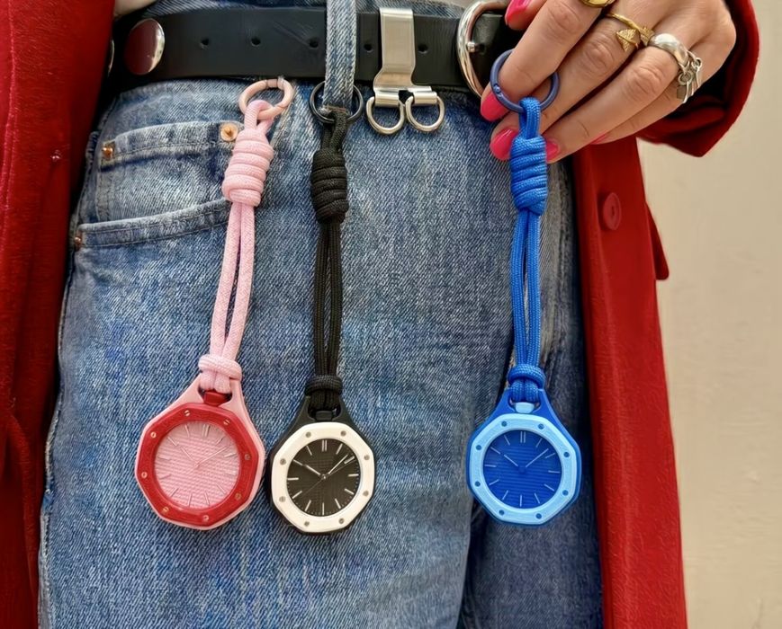 Брелок AP&Swatch у вигляді годинника  на сумку, пояс, рюкзаки.