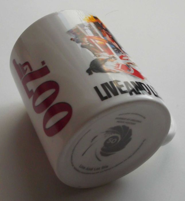 Caneca de Colecionador 007 Live and Let Die