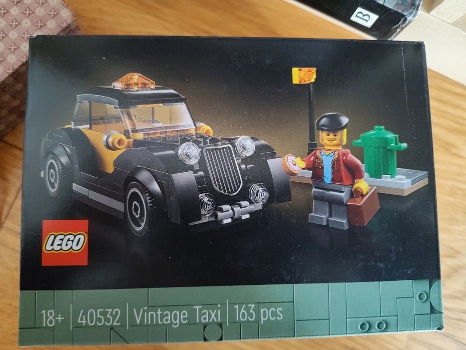 Vendo Set Lego Vintage Táxi - 10€
