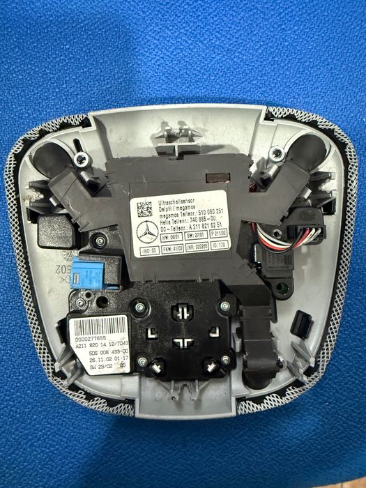 Plafonier Mercedes E Class W211 c botão teto abrir
