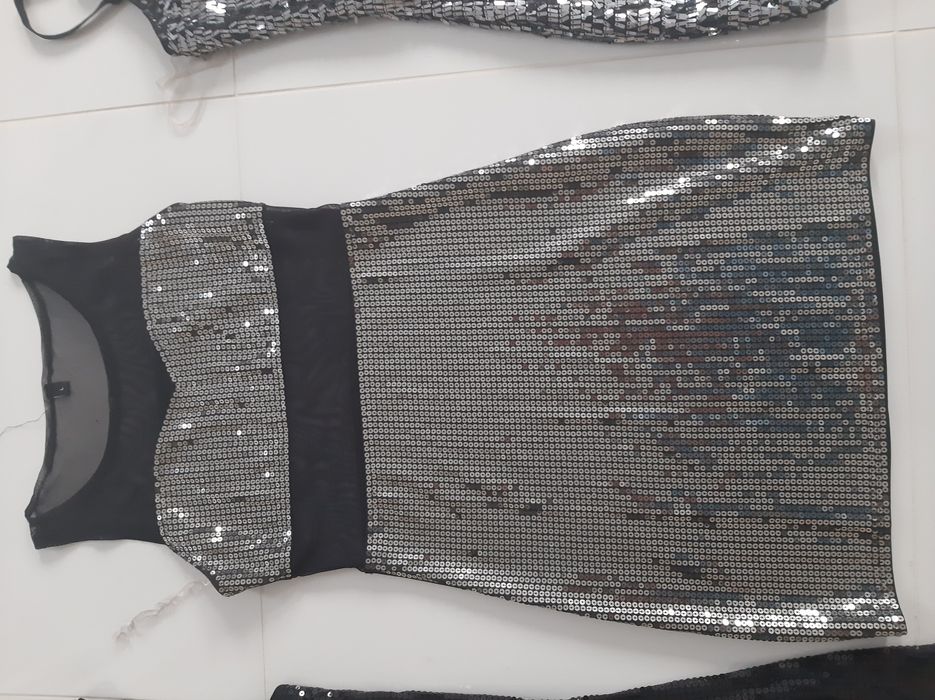 Cekinowa sukienka, kolor złoty rozmiar S/M