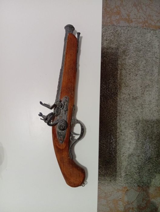 Conjunto 4 armas antigas