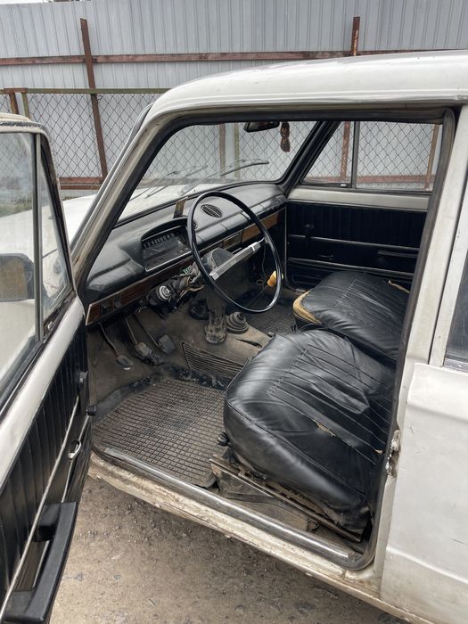 Продається 2 на розборку або цілою