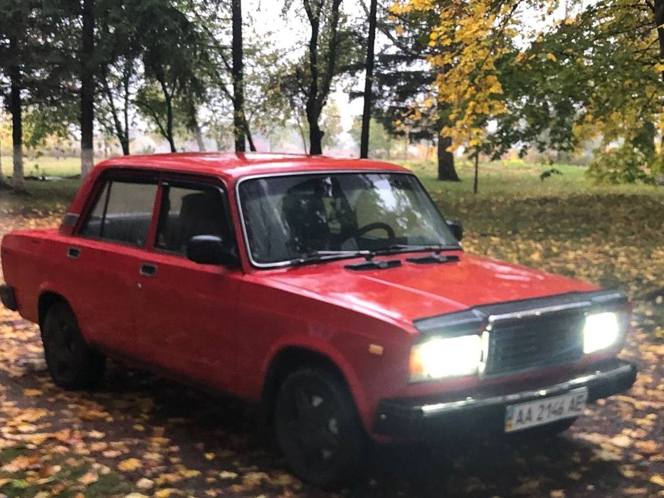 Продам ВАЗ 2107 5ступ