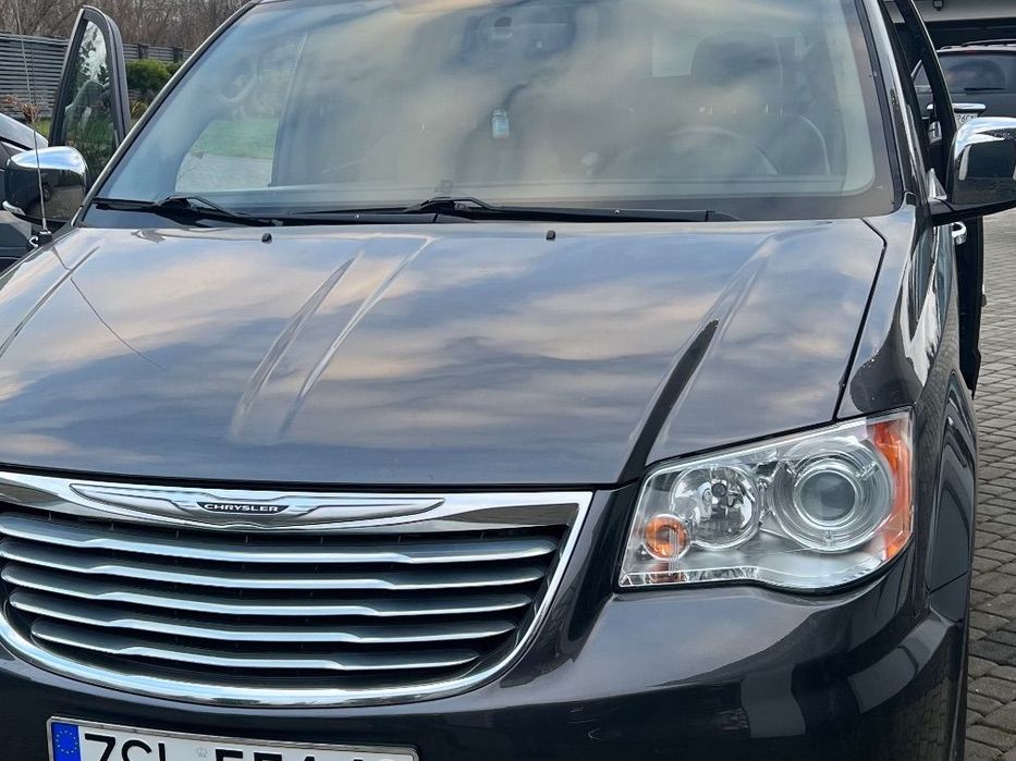 Chrysler Town & Country