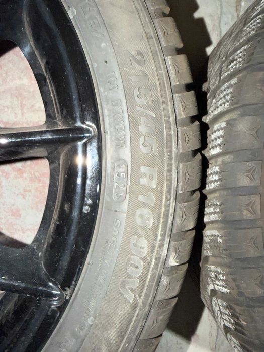 Koła zimowe 16” RONAL R54 5x114,3 + Kumho 215/45 R16 DOT 2025 + TPMS