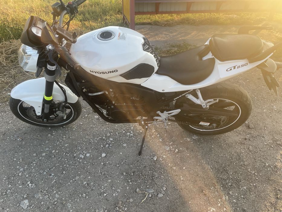 Продам Hyosung 250 инжектор!