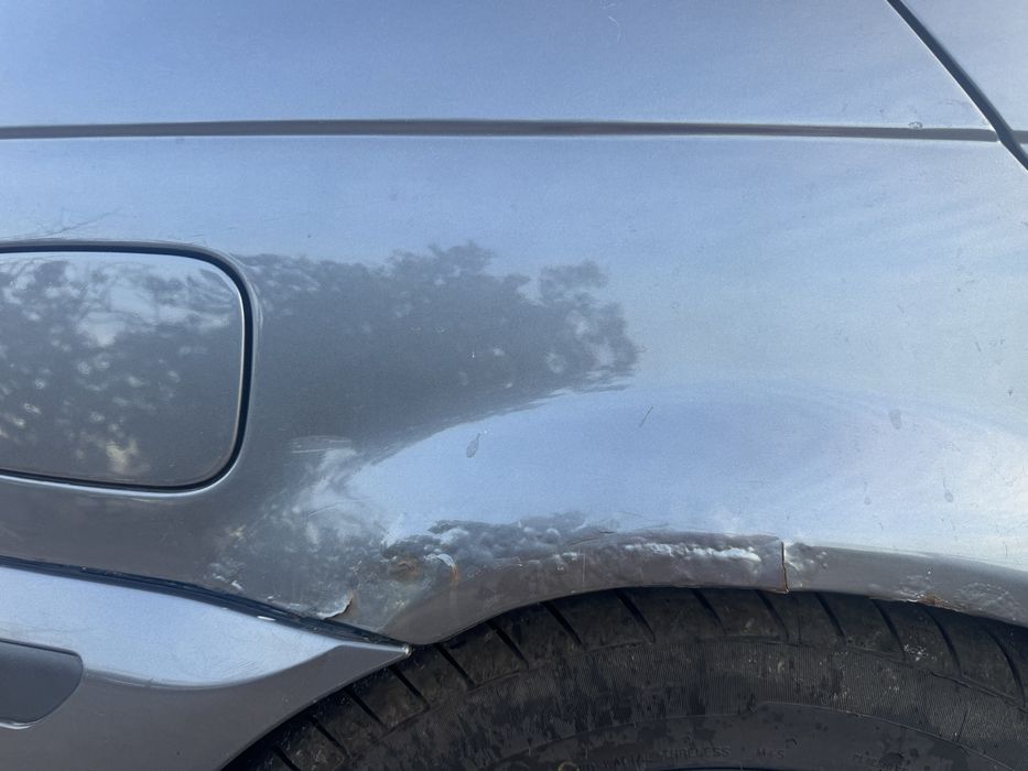 Продаж бмв е 46 2003 рік на автоматі