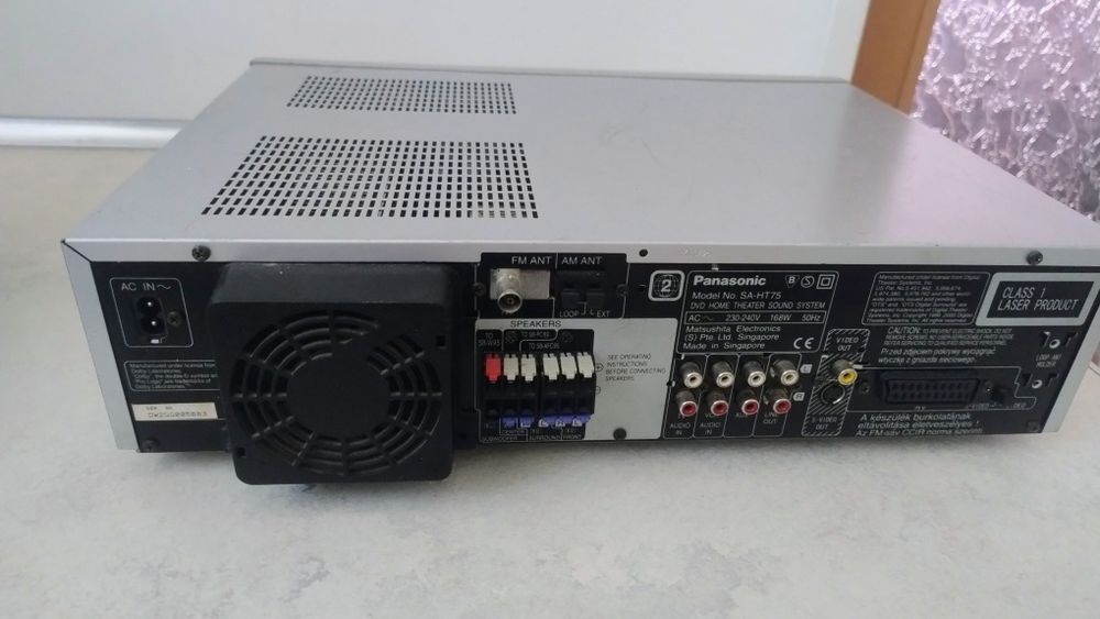 Wzmacniacz, amplituner Panasonic SA-HT75