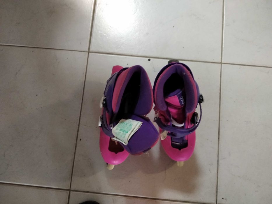 vendo patins em linha64740800543490122