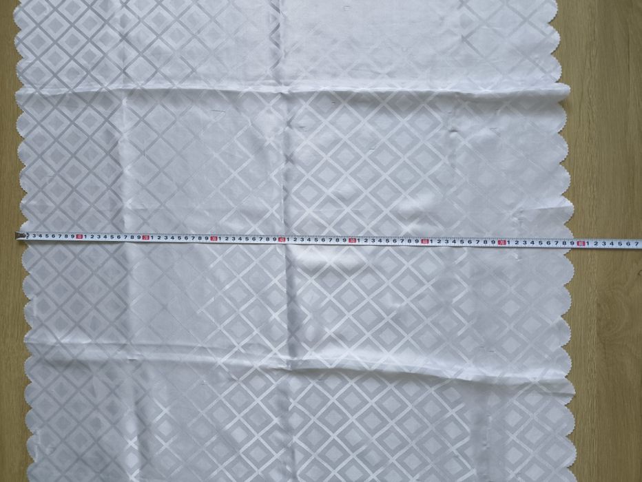 Biała serweta, bieżnik 150 cm x 80 cm