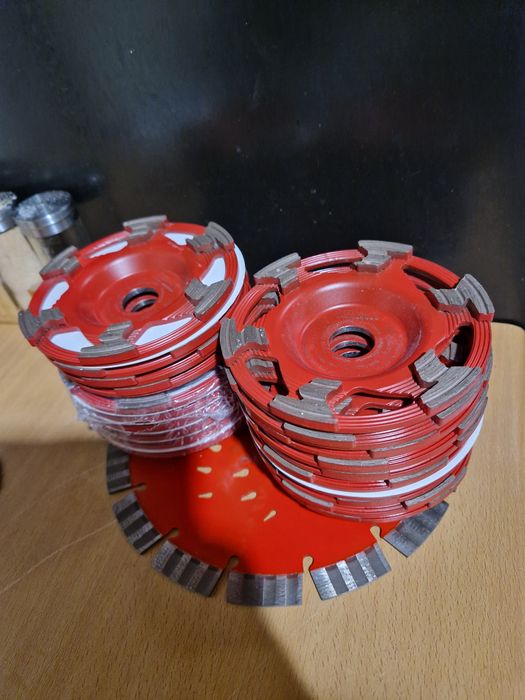 Tarcze do szlifowania 20 szt plus 1 duża.