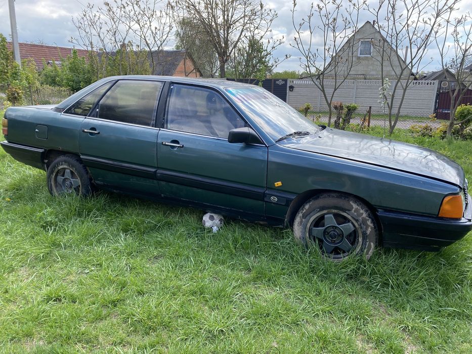 Audi 100 c3 gaz/benz