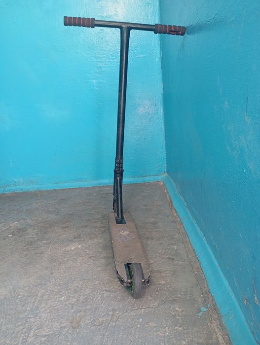 Трюковой самокат