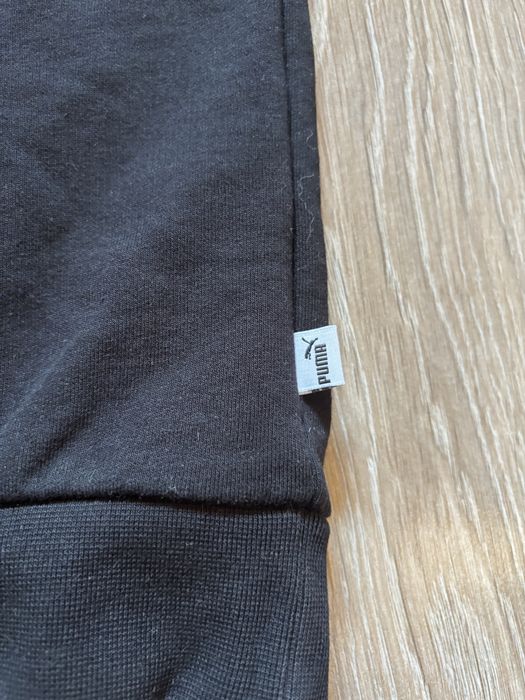 Czarna bluza z kapturem Puma krótki rękaw crop top oversize M